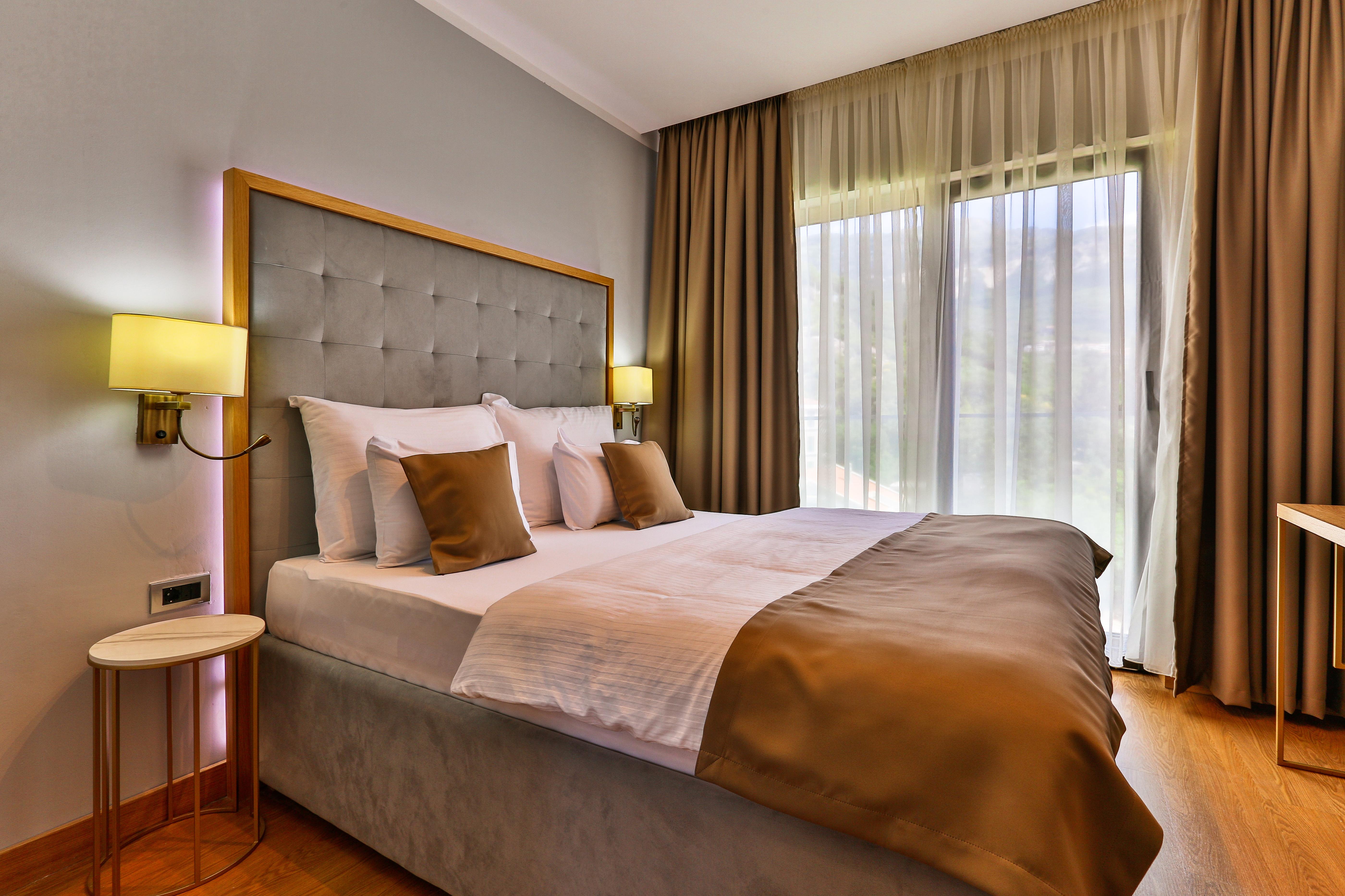 בודווה Hotel Lusso Mare By Aycon מראה חיצוני תמונה